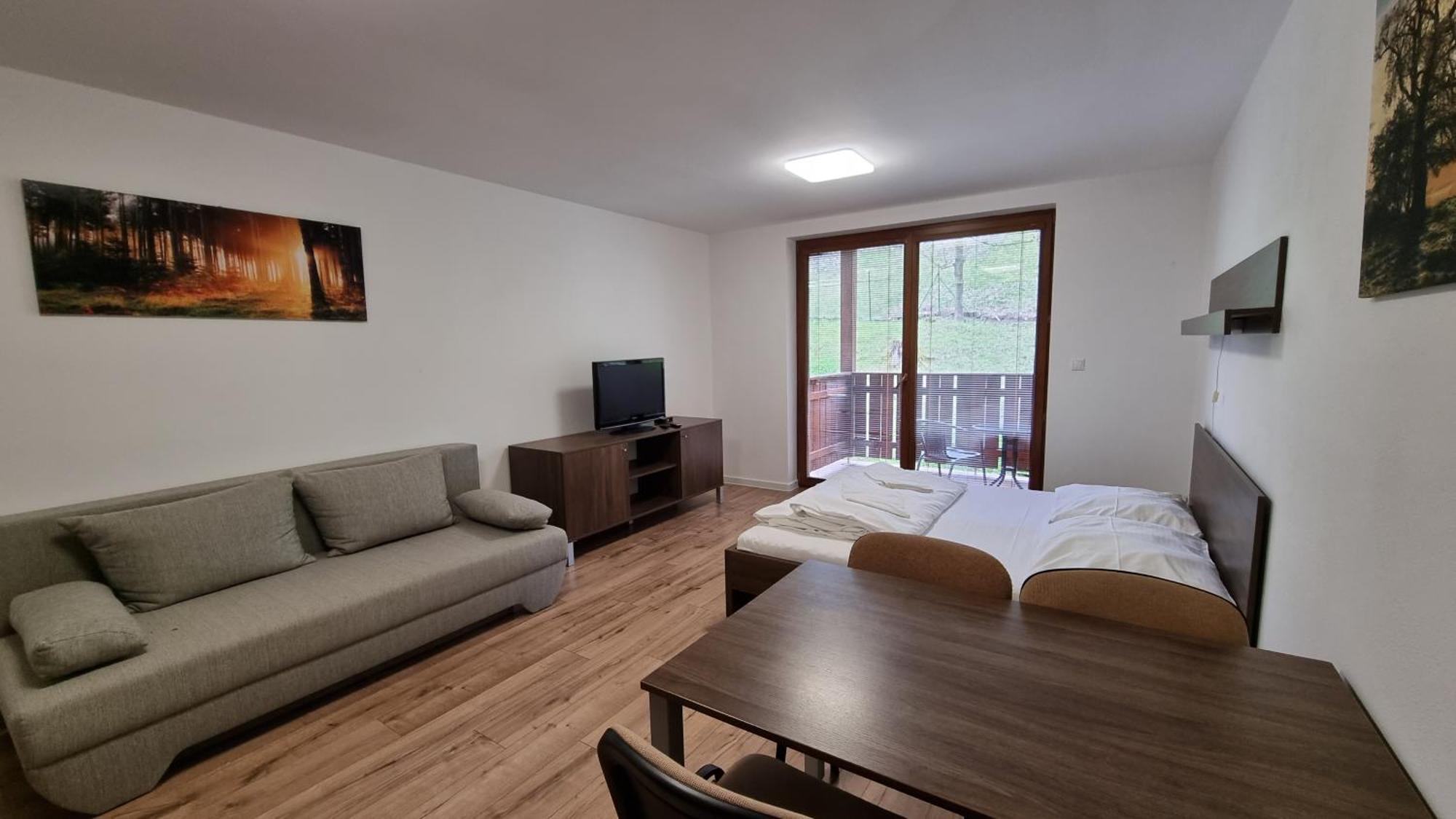 Fatrapark 2 Apartments Hrabovo - Hlavna Recepcia Ruzomberok Room photo