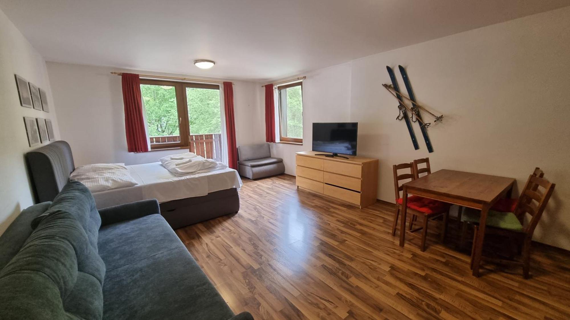 Fatrapark 2 Apartments Hrabovo - Hlavna Recepcia Ruzomberok Room photo