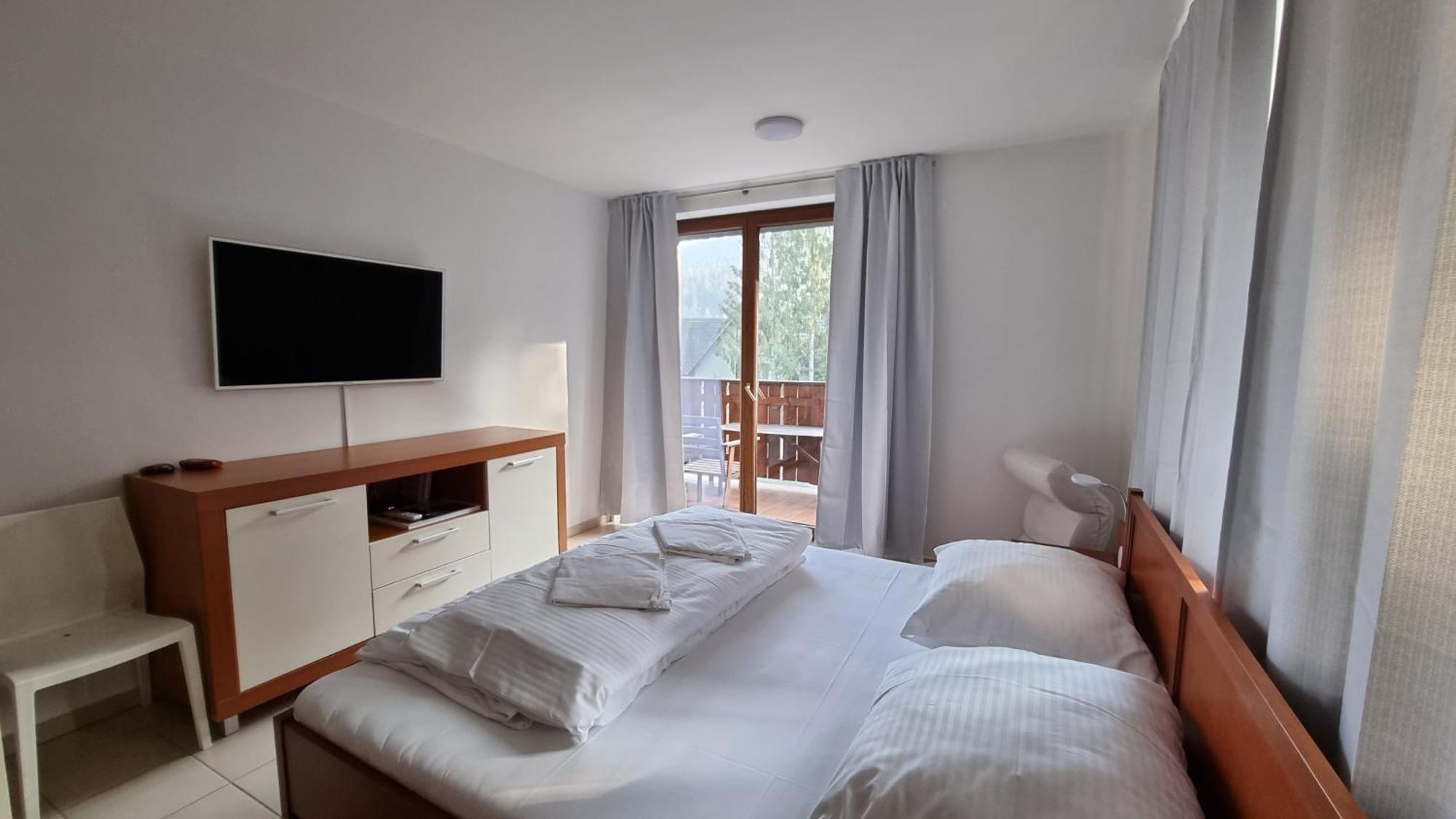 Fatrapark 2 Apartments Hrabovo - Hlavna Recepcia Ruzomberok Room photo