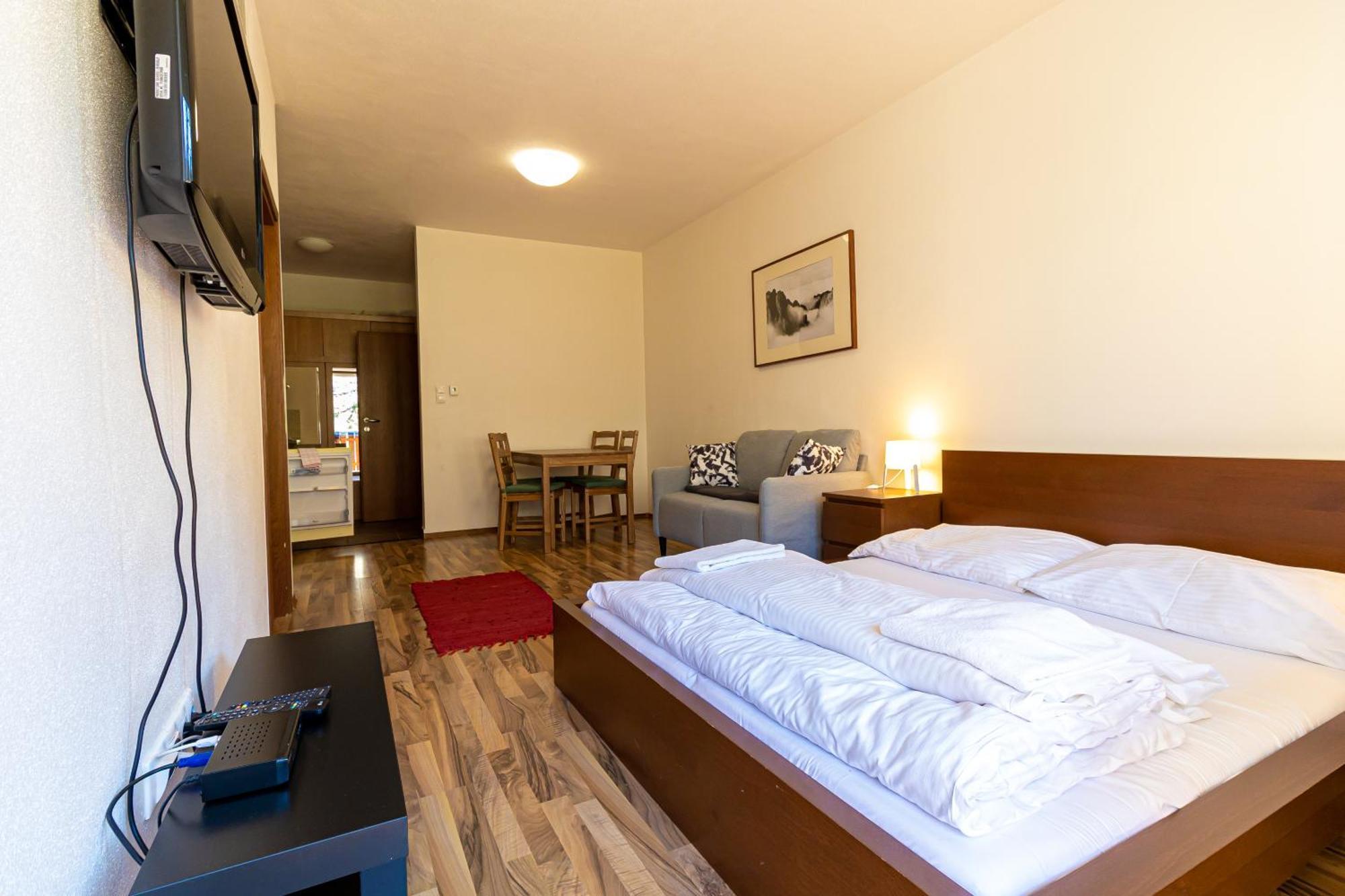 Fatrapark 2 Apartments Hrabovo - Hlavna Recepcia Ruzomberok Room photo